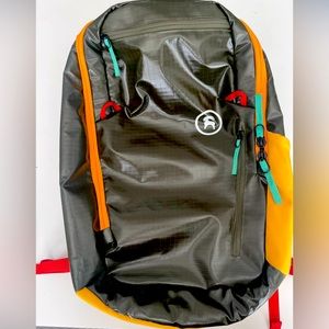 listing-status-banner